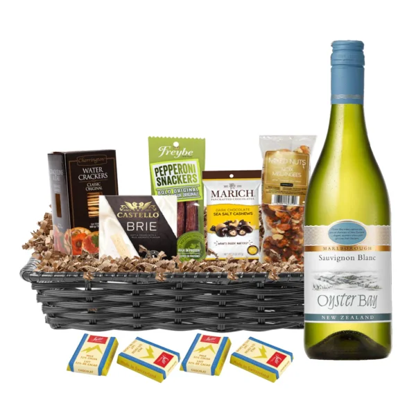 Oyster Bay Sauvignon Blanc Marlborough 750ml Gift Basket Premium - TAG Liquor Stores Canada | Beer, Wine, Spirits & Gift Baskets Canada-wide Delivery